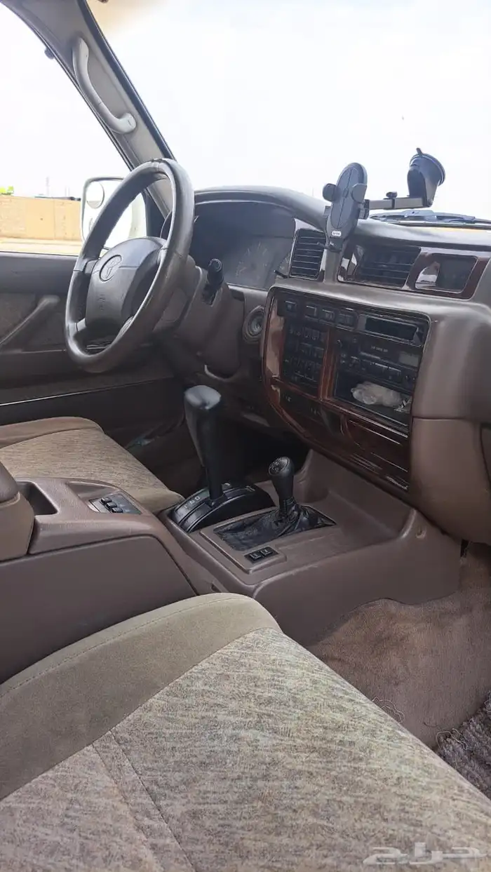 جيب Land Cruiser 3