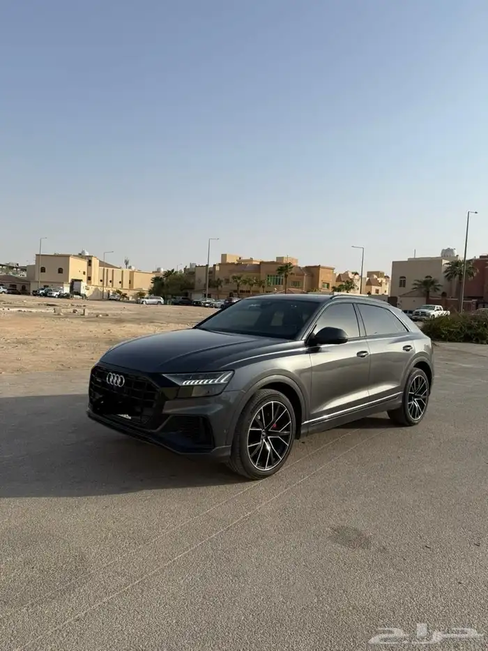 Audi Q8 S-line 2022 full 8