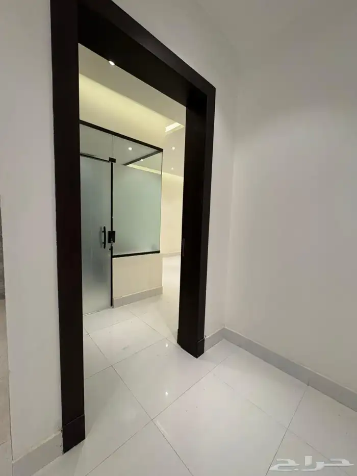 شقه ارضيه للبيع حي العوالي 3
