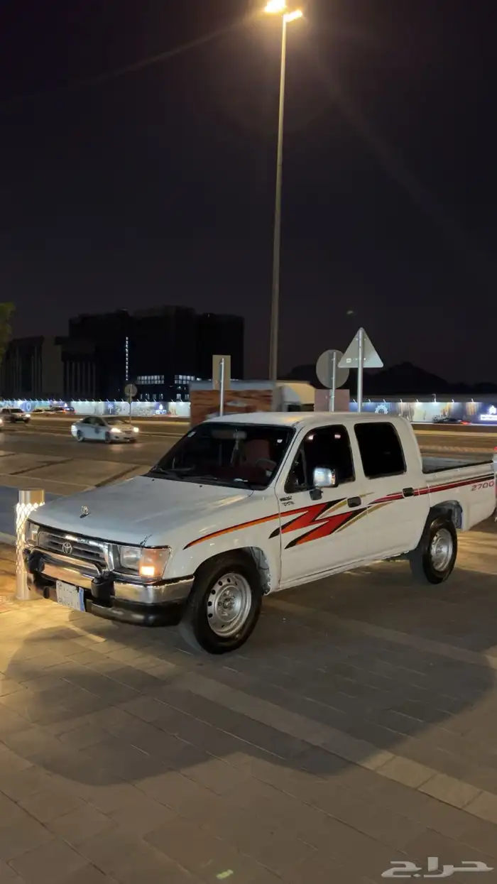 هايلكس موديل 1999 للبيع 1