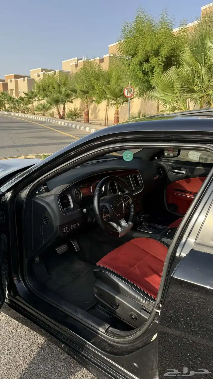 دودج تشارجر SRT 2015 8