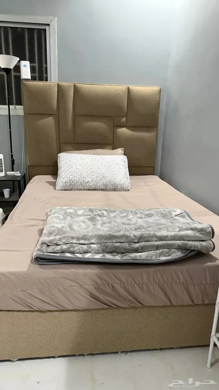 سرير كنبة تليفزيون طاولة تليفزيون تلاجة ميكرويف دولاب مرايا 0