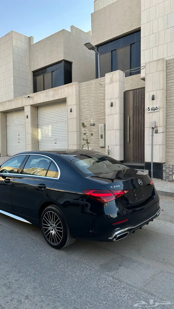 مرسيدس 2025 C200 اصفار جديده 12