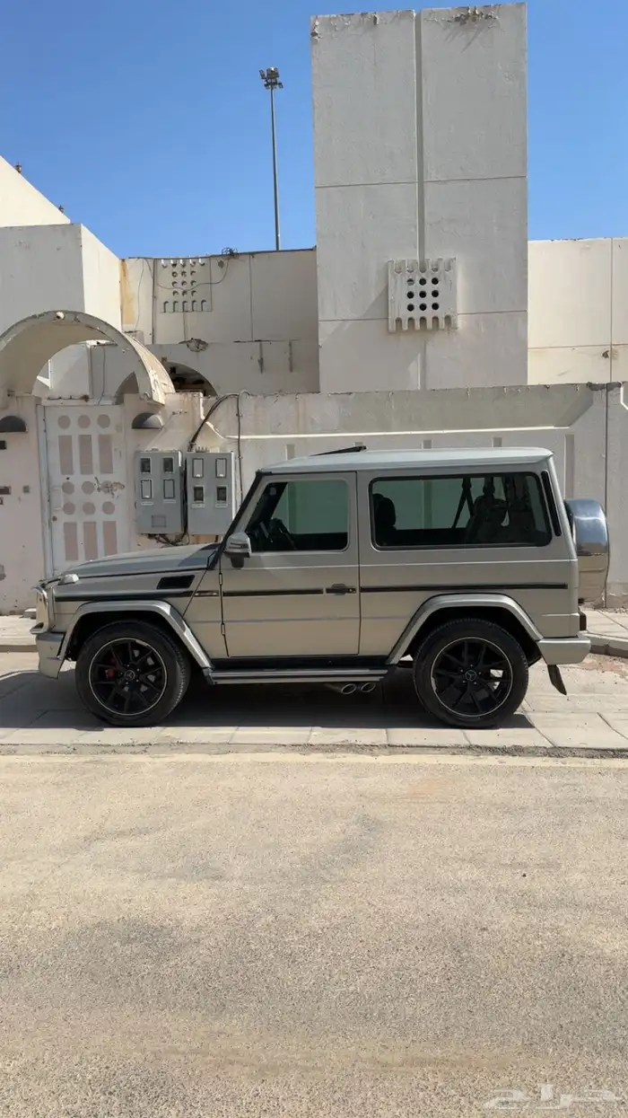 للبيع جيب مرسيدس جي كلاس ربع G320 3