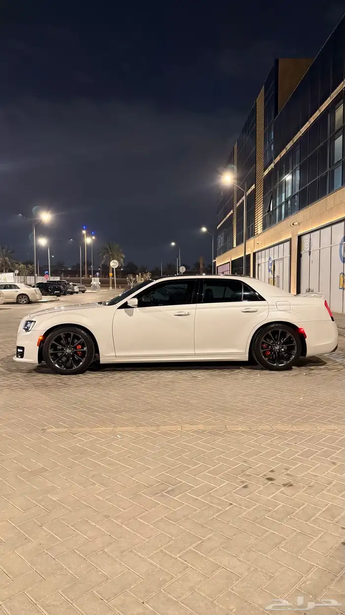 كرايسلر - SRT 2017 8