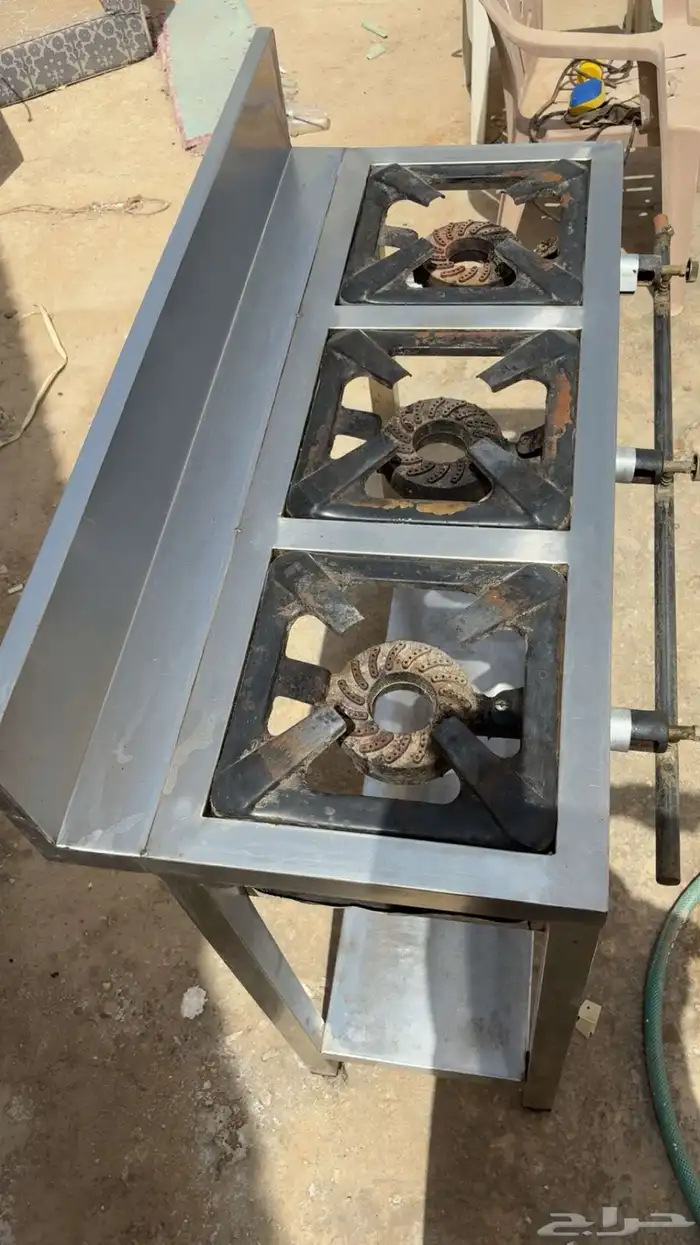 طاولة المانيوم و أغراض 5