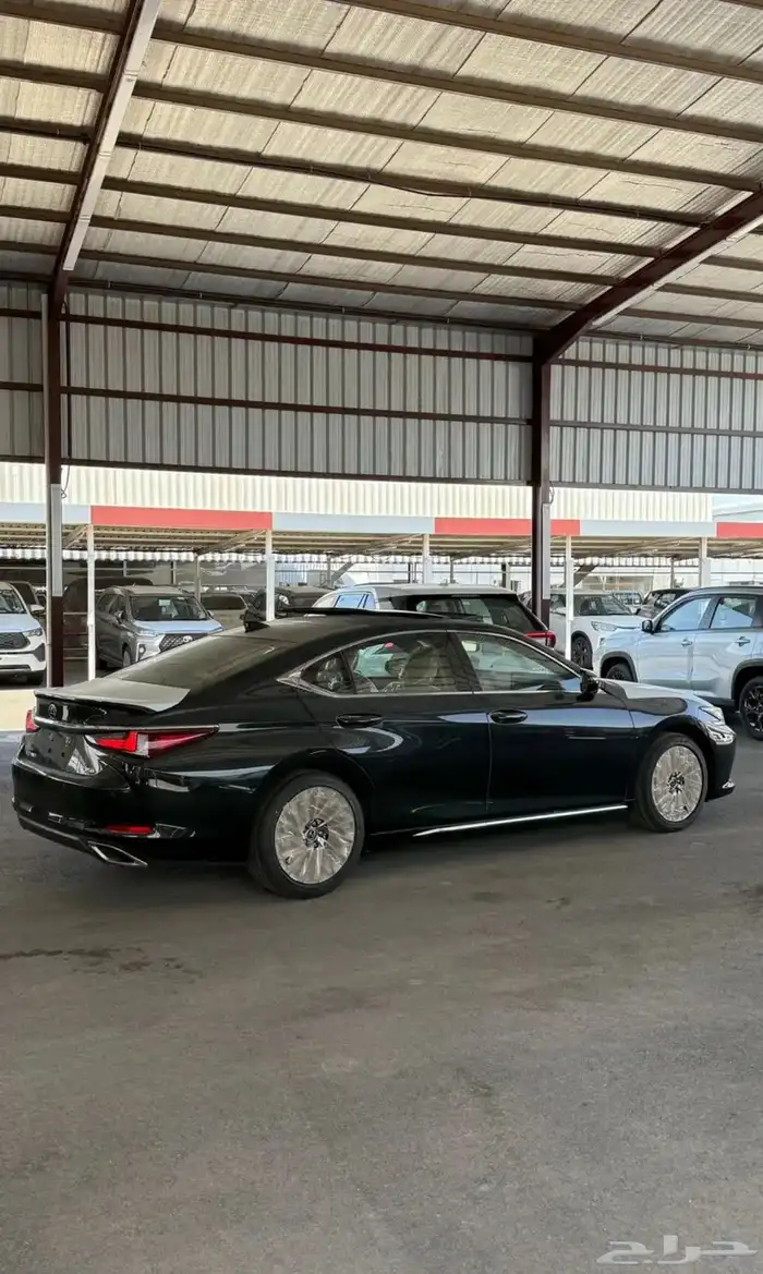 لكزس ES350CC موديل 2025 كاش وتقسيط 5