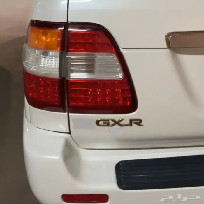 لاندكروزر 2006 عداد قليل ( قير عادي - البازعي ) 4