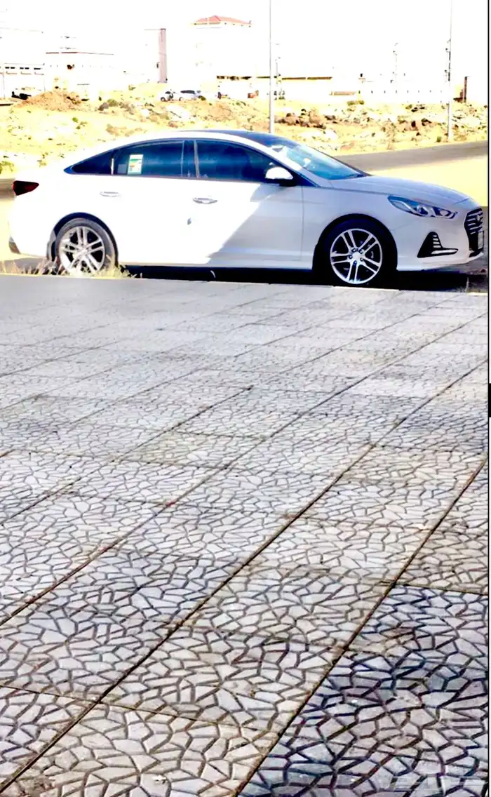 سوناتا شرط بدي محركات سقف بنوراما بكياس وكاله ونظيفه جدا 1