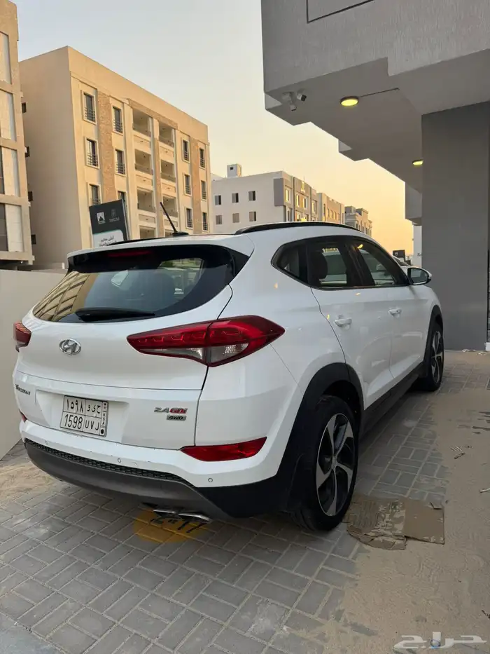 هيونداي توسان للبيع 0