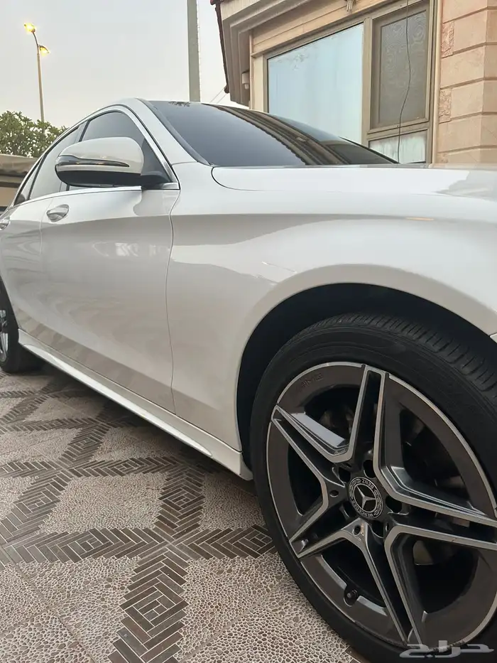 مرسدس C200 وارد كوريا 2021 فل كامل بدي وكالة 6