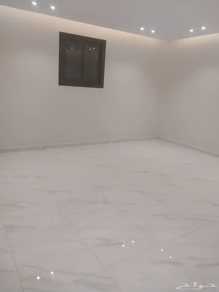 شقة بحي الصفاحه بالقرب من KAFD 8