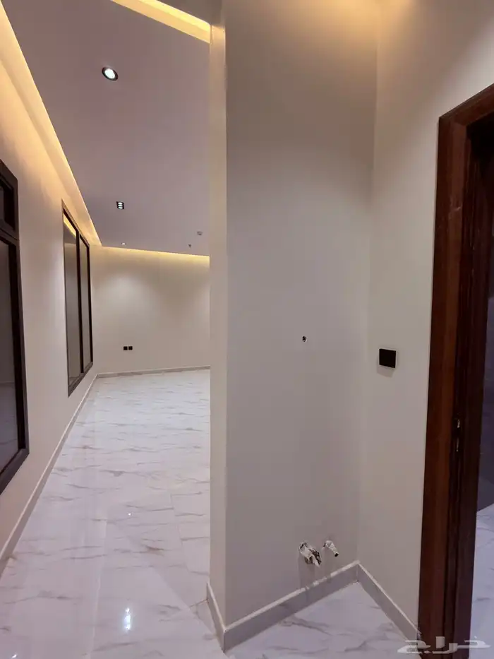للبيع شقق وتاون هاوس 19