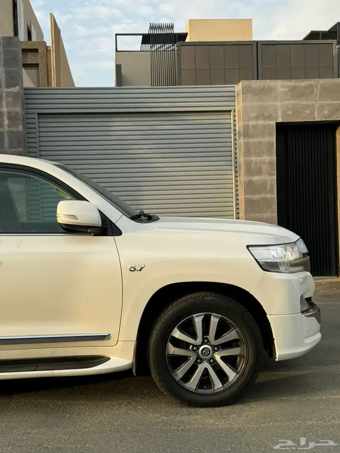 صالون vx.s 19