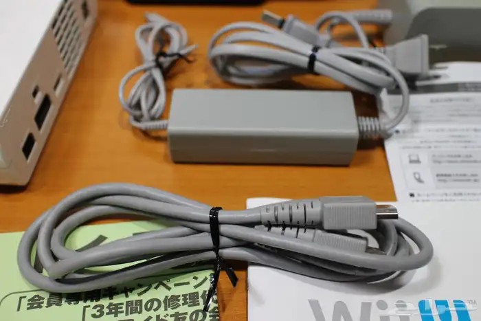 جهاز wii U بكامل الملحقات 3