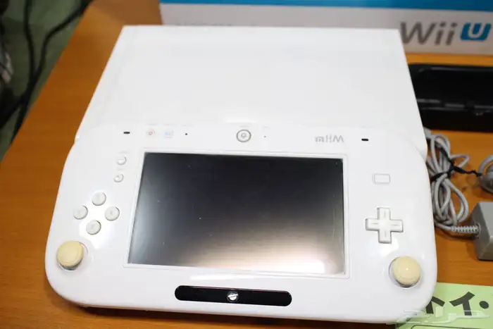 جهاز wii U بكامل الملحقات 2