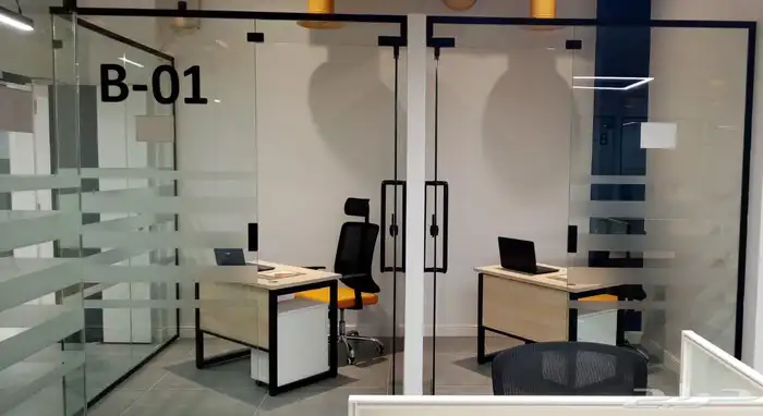 مكاتب مؤثثة للإيجار 31