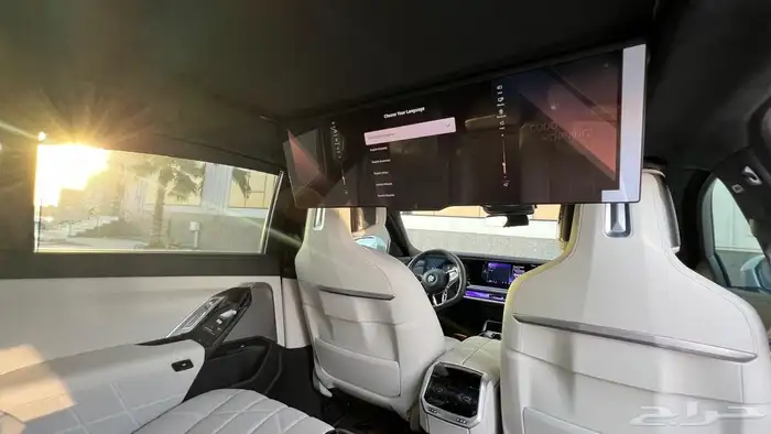 بي ام دبليو 740Li 2023 ناغي كامل المواصفات ممشى قليل.. 14