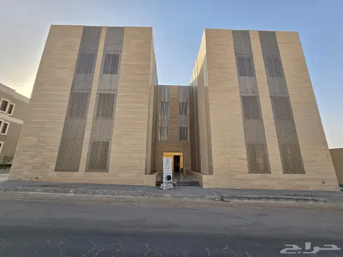 شقق تمليك حي المهديه فاخره 0