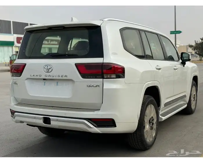لاند كروزر. GXR L4. سعودي. 2025 3