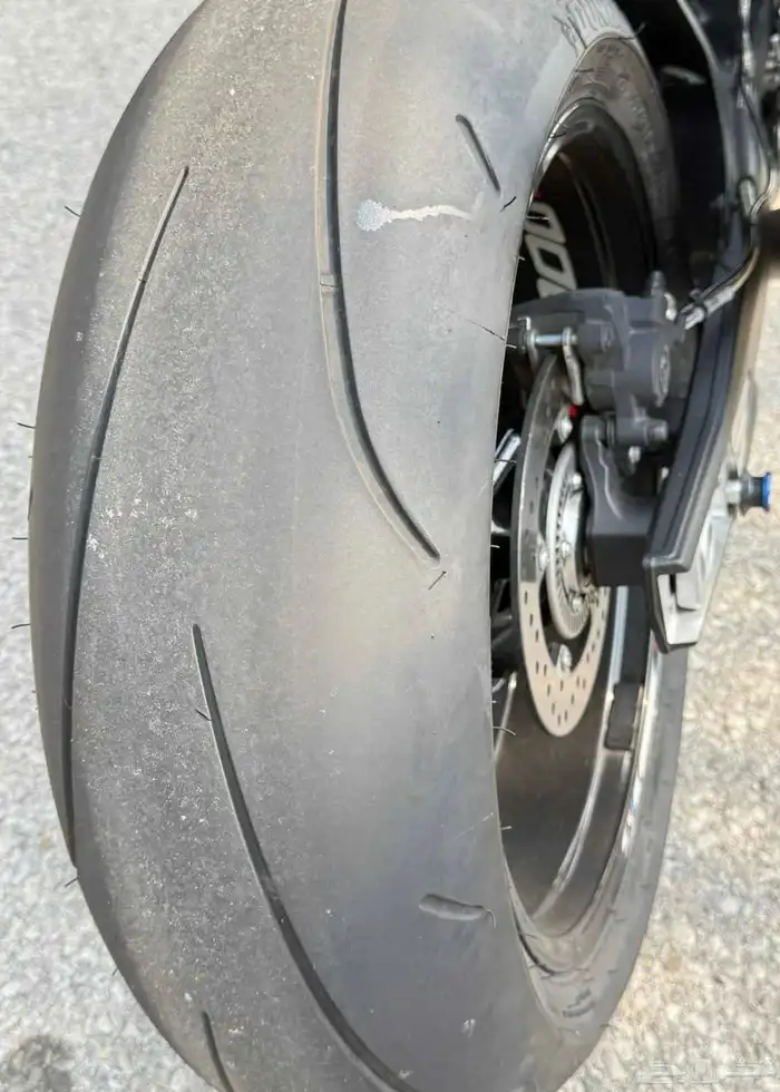 للبيع دباب BMW - S1000RR بحالة الوكاله 4
