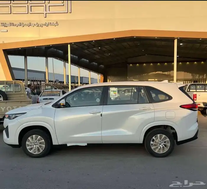 تويوتا إنوفا هايبرد 2025   وكالة 2