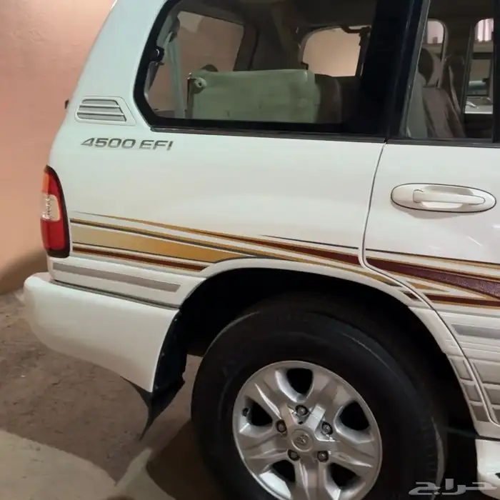 لاندكروزر 2006 عداد قليل ( قير عادي - البازعي ) 3