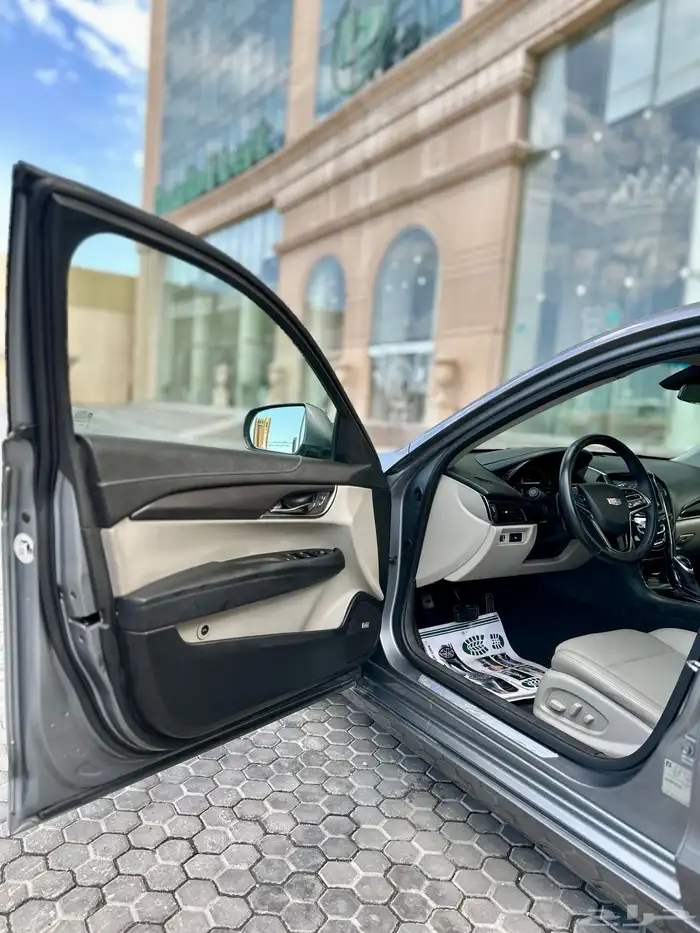 كاديلاك ATS فل كامل مخزن 2018 32