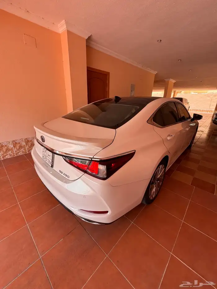 لكزس ES 350 2022 فل DD 15