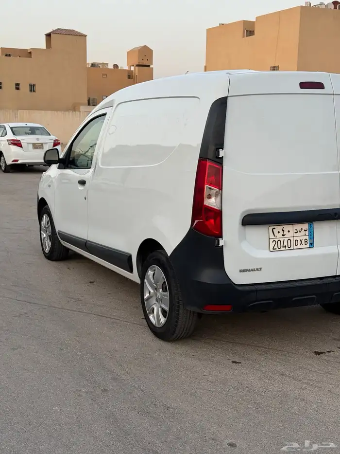 فان دوكر 2022 5