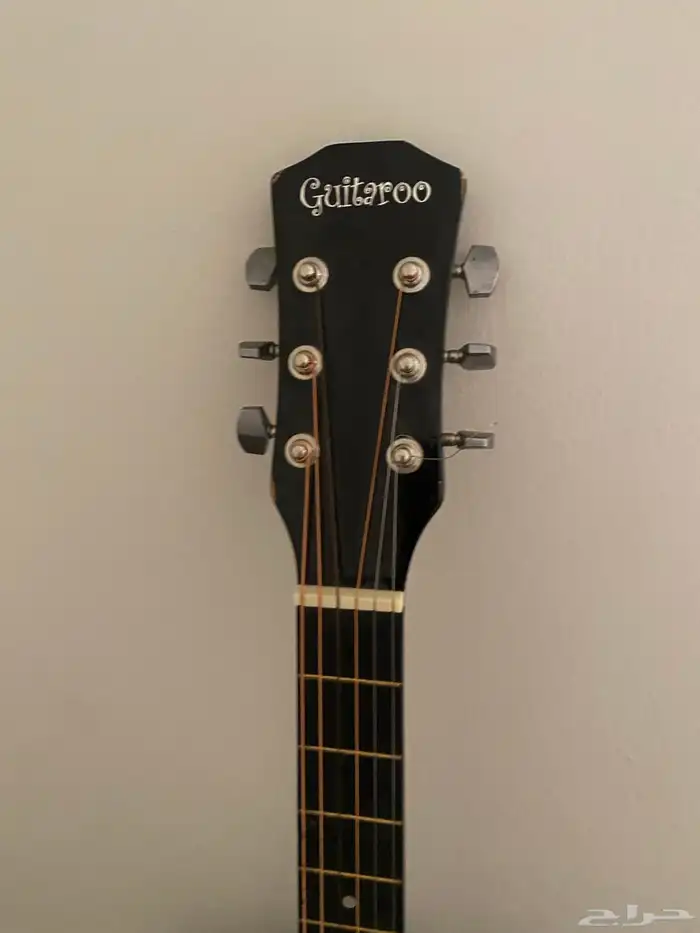 جيتار اسود 3