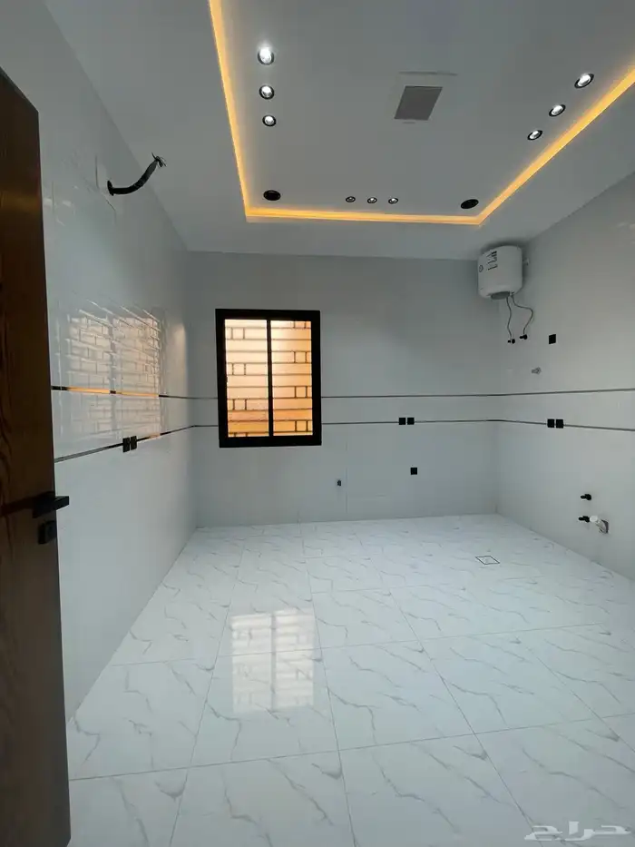 للبيع شقق ارضيه وعلويه تشطيب فندقي حى الموسى خميس مشيط 34