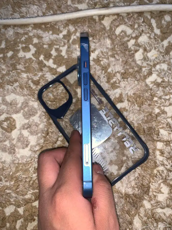 ايفون 13 8