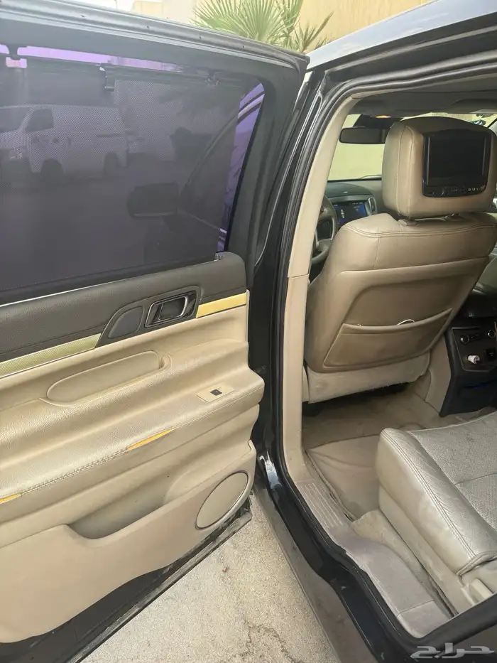 Lincoln mkt 2011 3