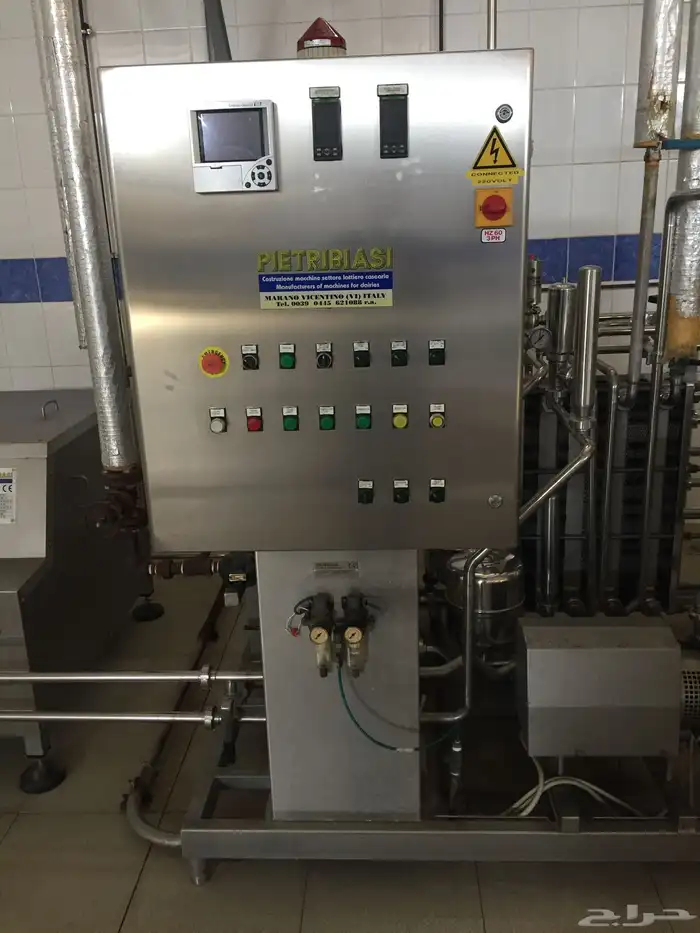 معدات مصنع البان وأجبان وعصائر إيطالي بحالة ممتازة 1