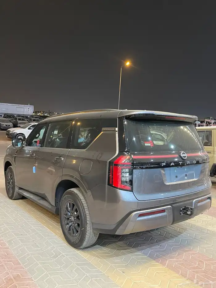 نيسان باترول تيتانيوم موديل 2025 4