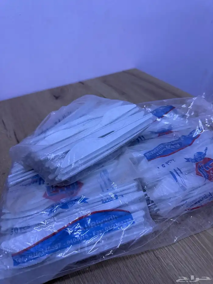 باقي من بضاعة مستودع لمتجر قديم 12