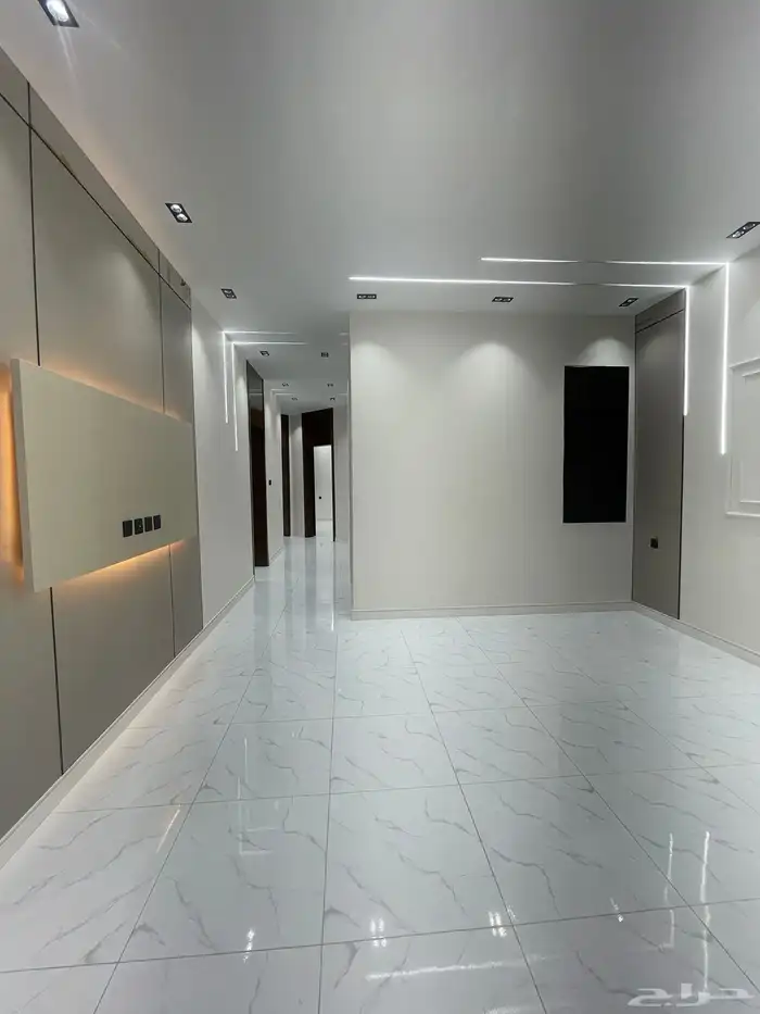 للبيع شقق ارضيه وعلويه تشطيب فندقي حى الموسى خميس مشيط 15
