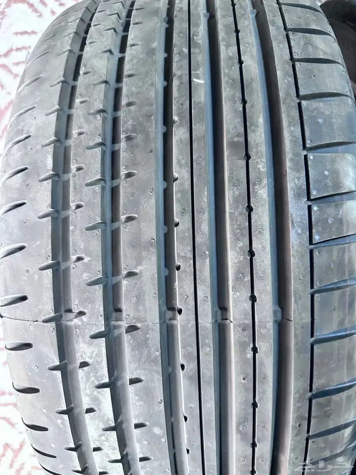 كفرات دودج تشارجر كرايسلر مقاس 275 45 18 5