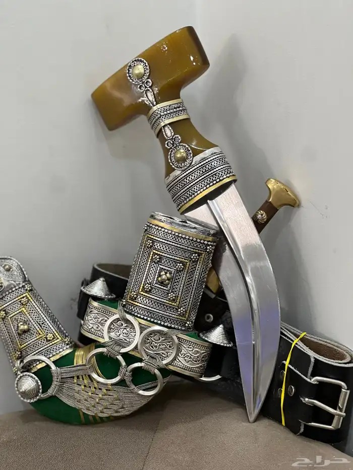 جنبيه حك زراف 0