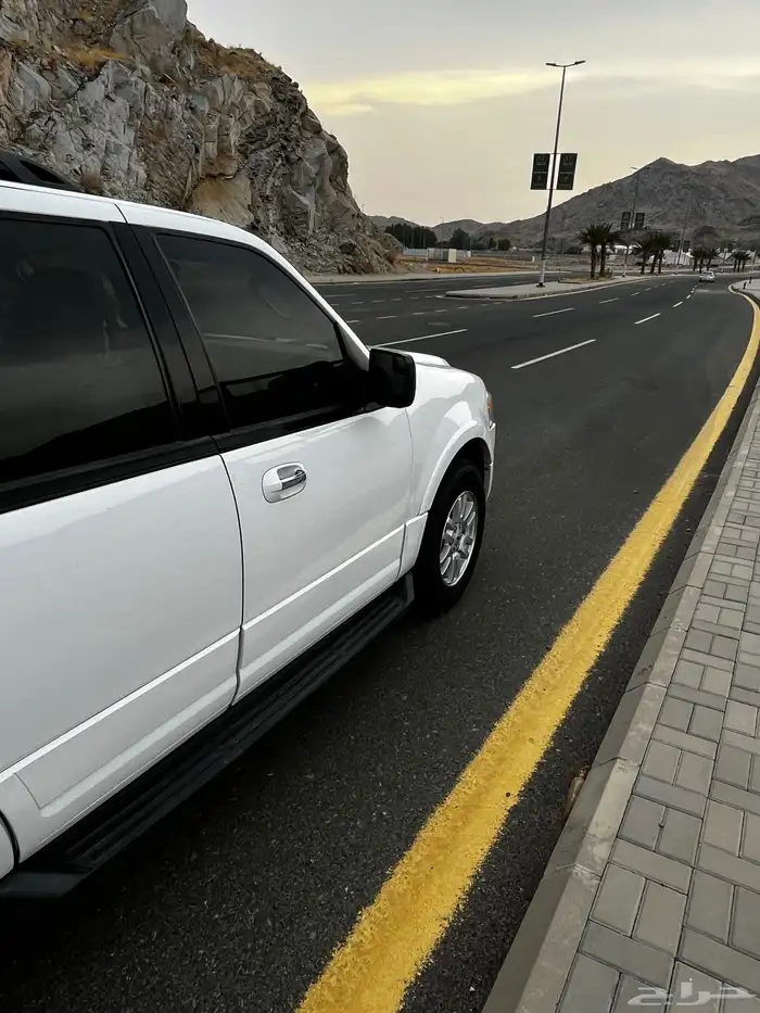 فورد اكسبديشن2014 33