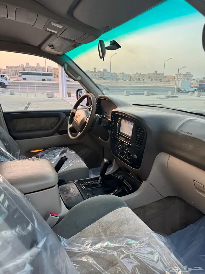 لاند سبير علاق 8 سلندر 4