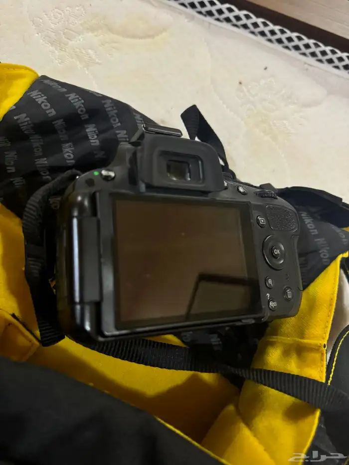 كمرا للبيع نيكون D5100 استعمال كم مره فقط 3