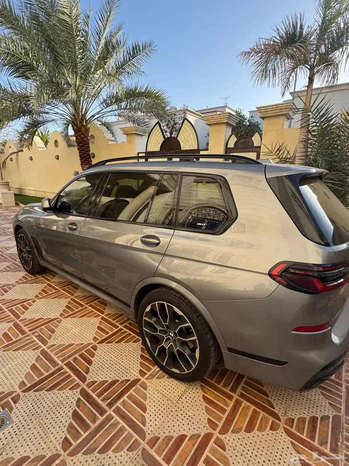 بي إم دبليو X7 1