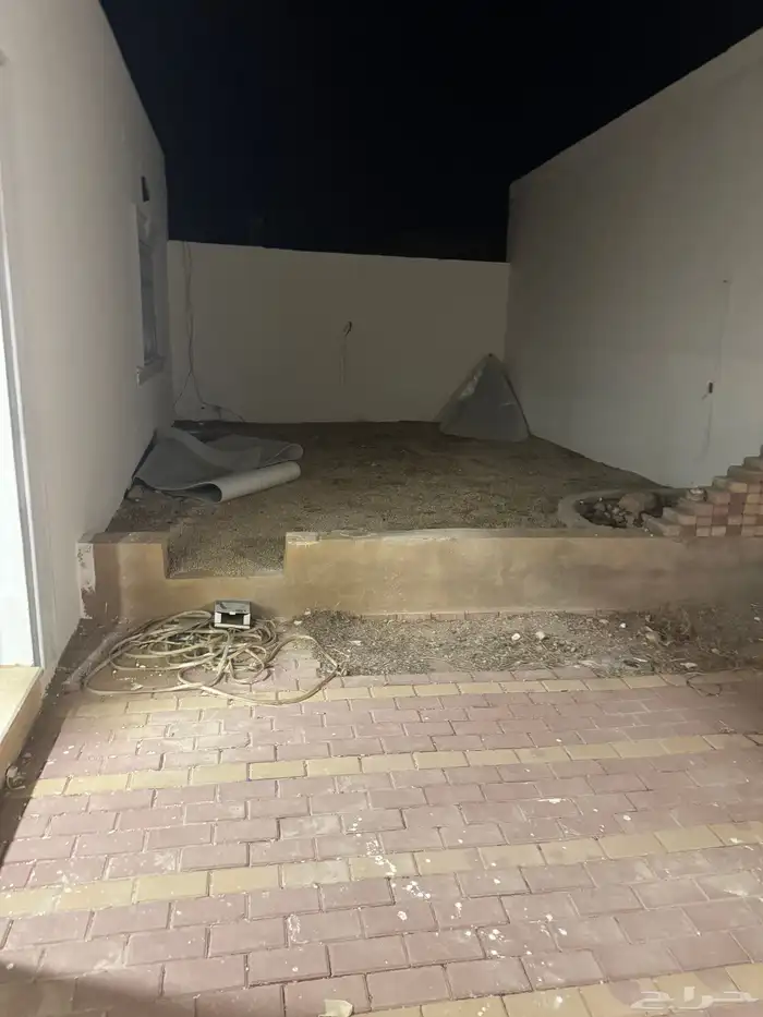 استراحه للايجار بطريق الجنوب الرس 3