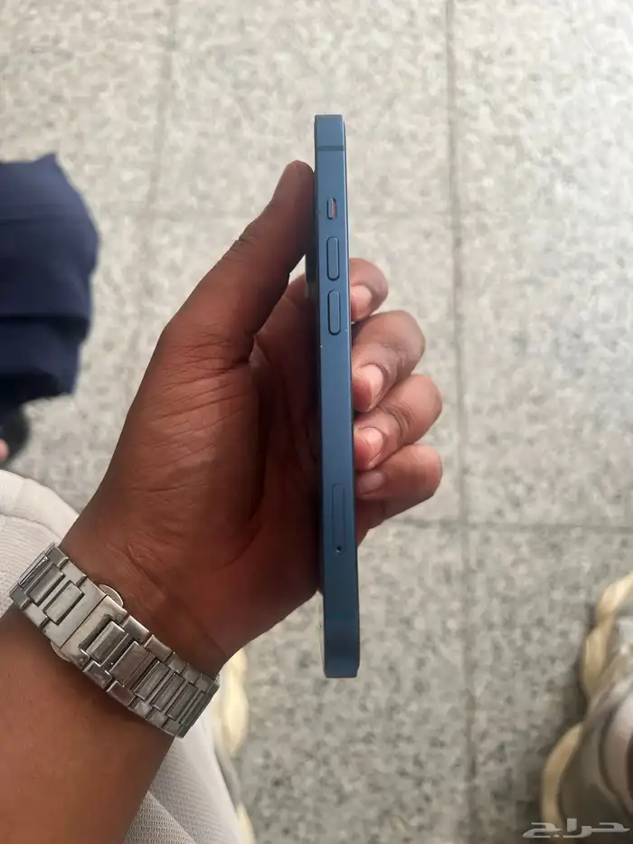 ايفون 13 العادي اللون ازرق 128GB اخو الجديد 3