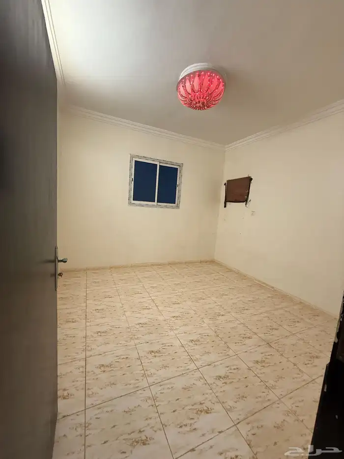 شقه للايجار حي طويق 2