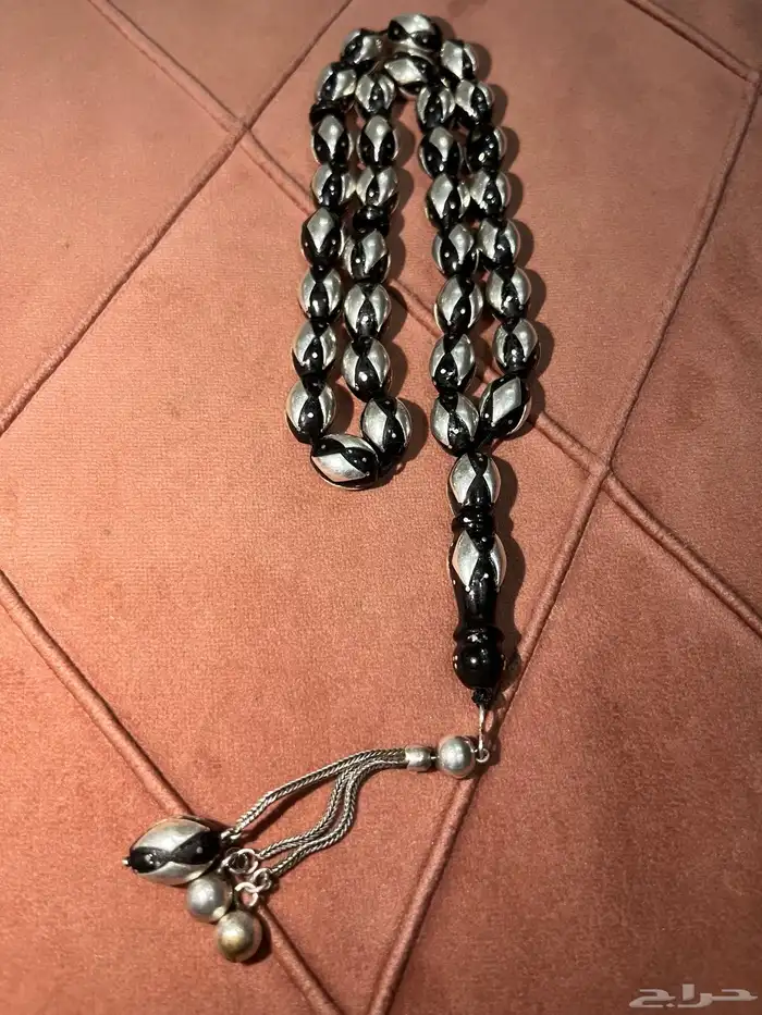 سبحة يسر فضه 0