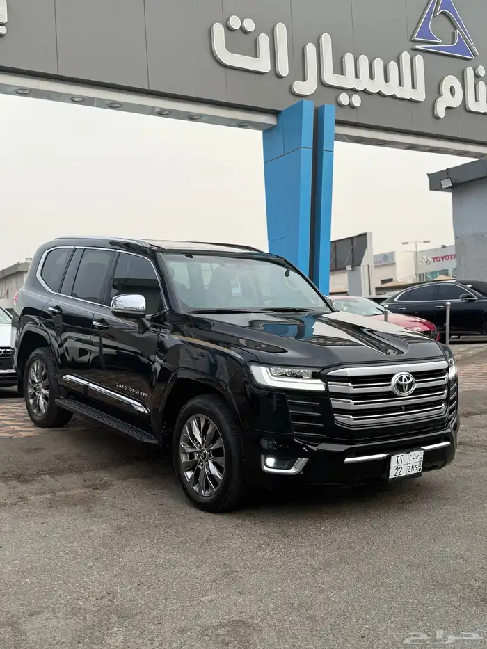 لاندكروزر VXR مديل 2023 1