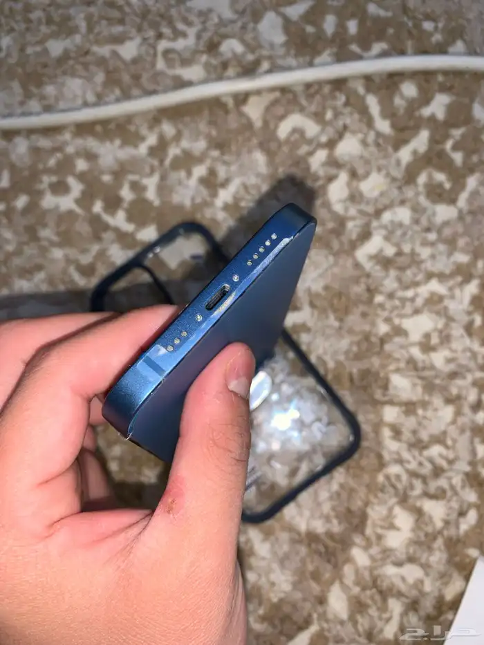 ايفون 13 5